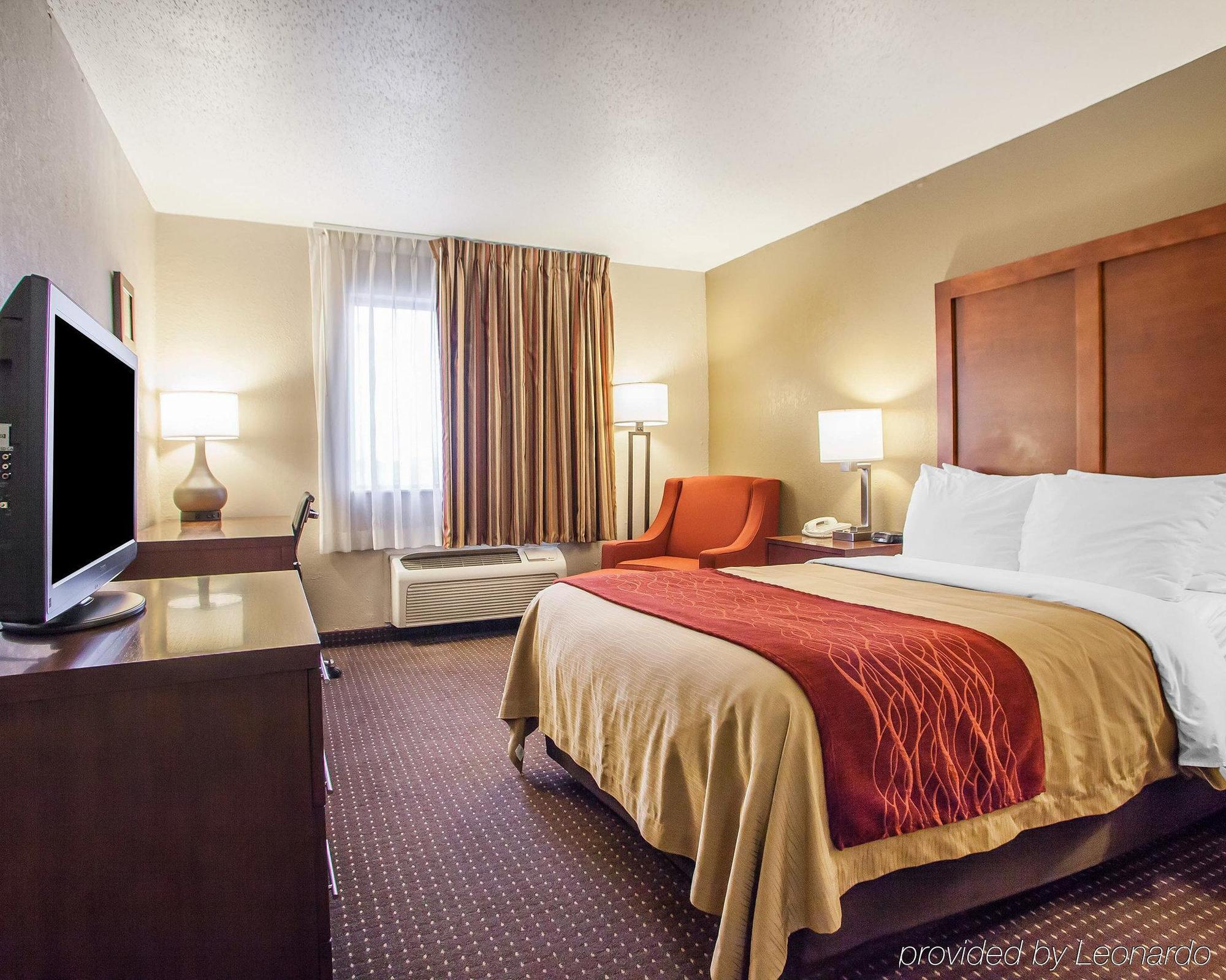 Quality Inn Waverly Ngoại thất bức ảnh