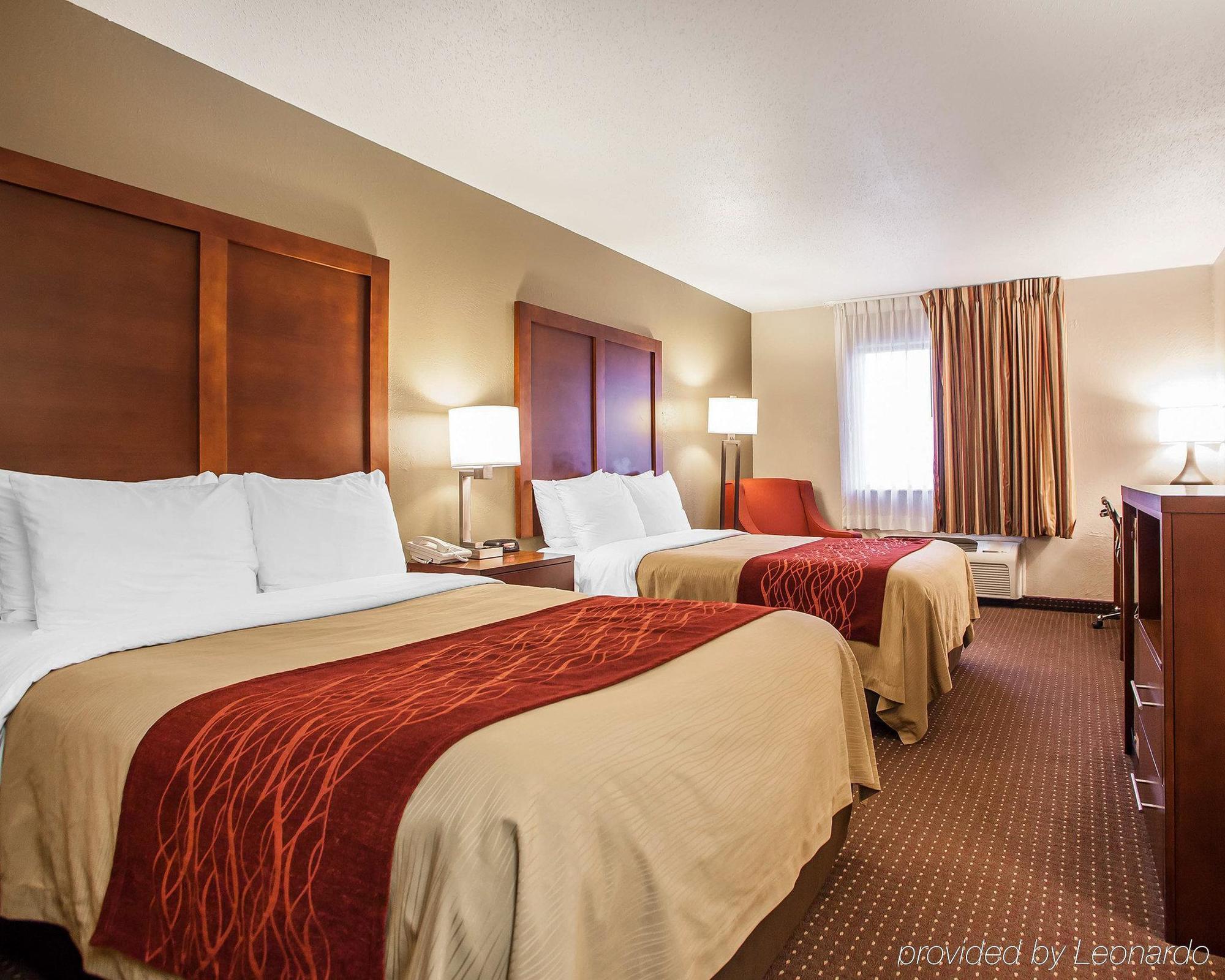 Quality Inn Waverly Ngoại thất bức ảnh