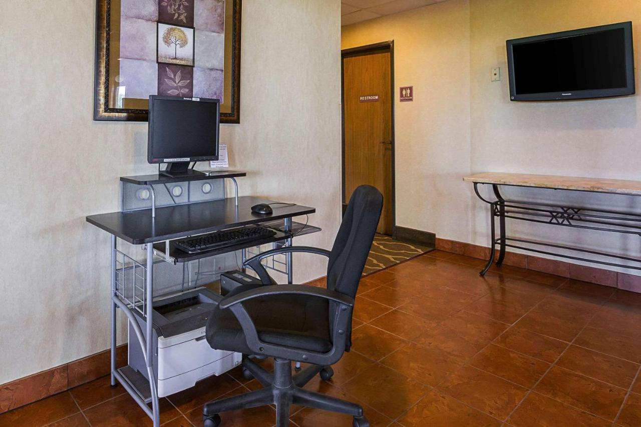 Quality Inn Waverly Ngoại thất bức ảnh